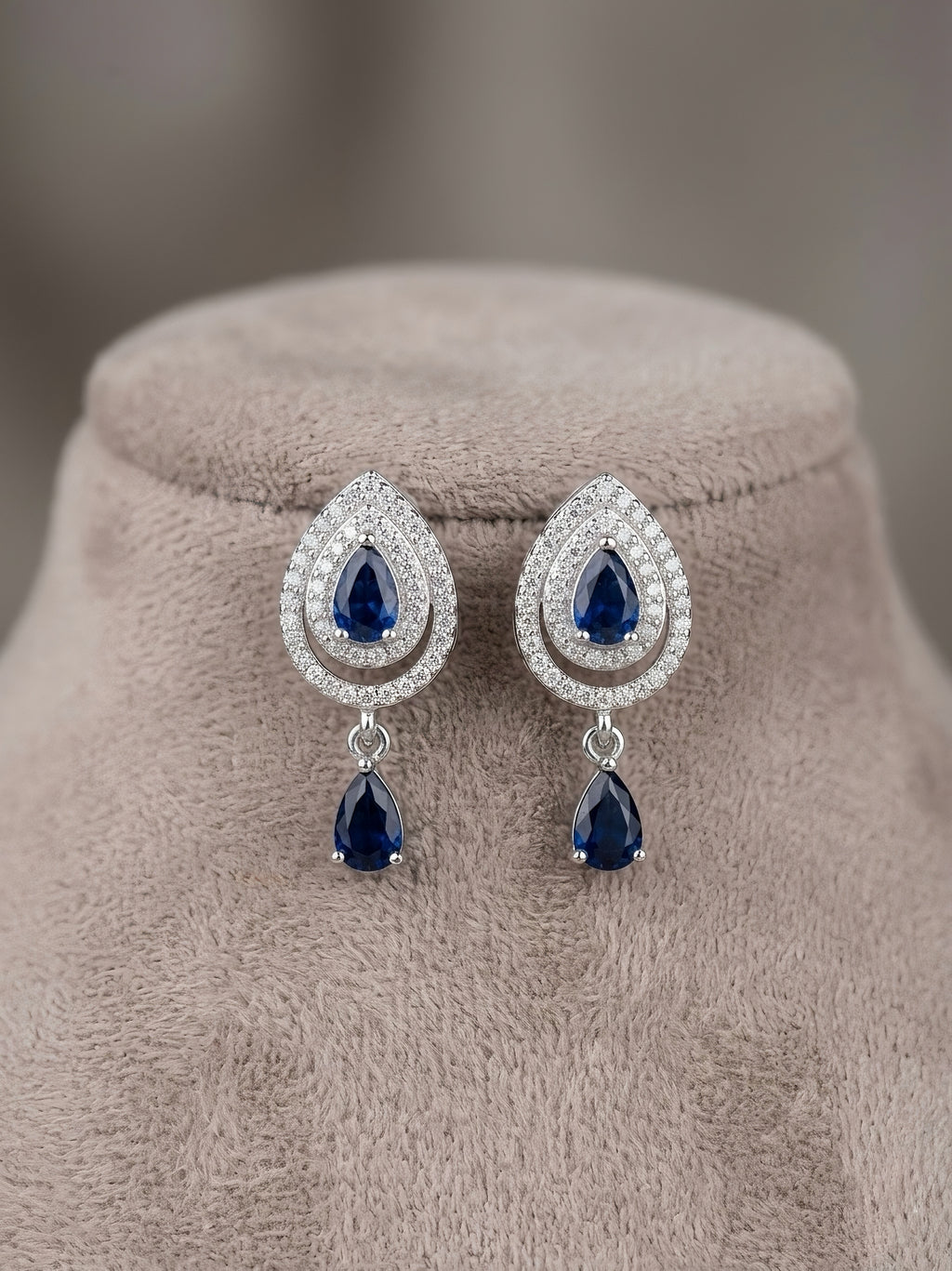 The Royal Necklace Set