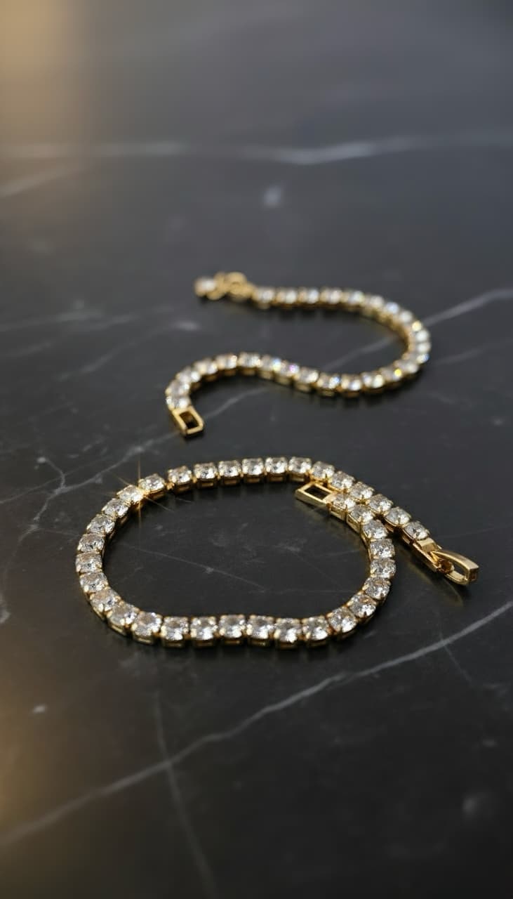 The Holla Bracelet