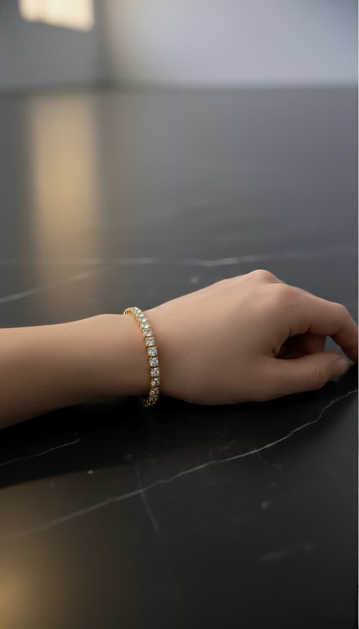 The Holla Bracelet