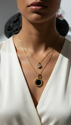 The Roman Onyx necklace